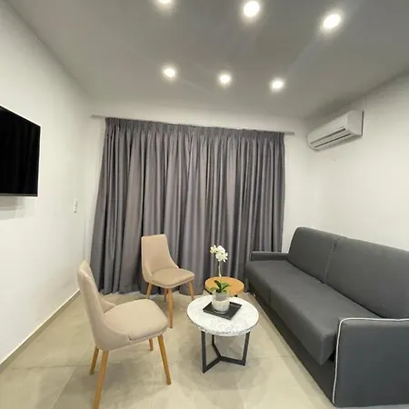 Central Luxury In Paralia Ofryniou Apartment